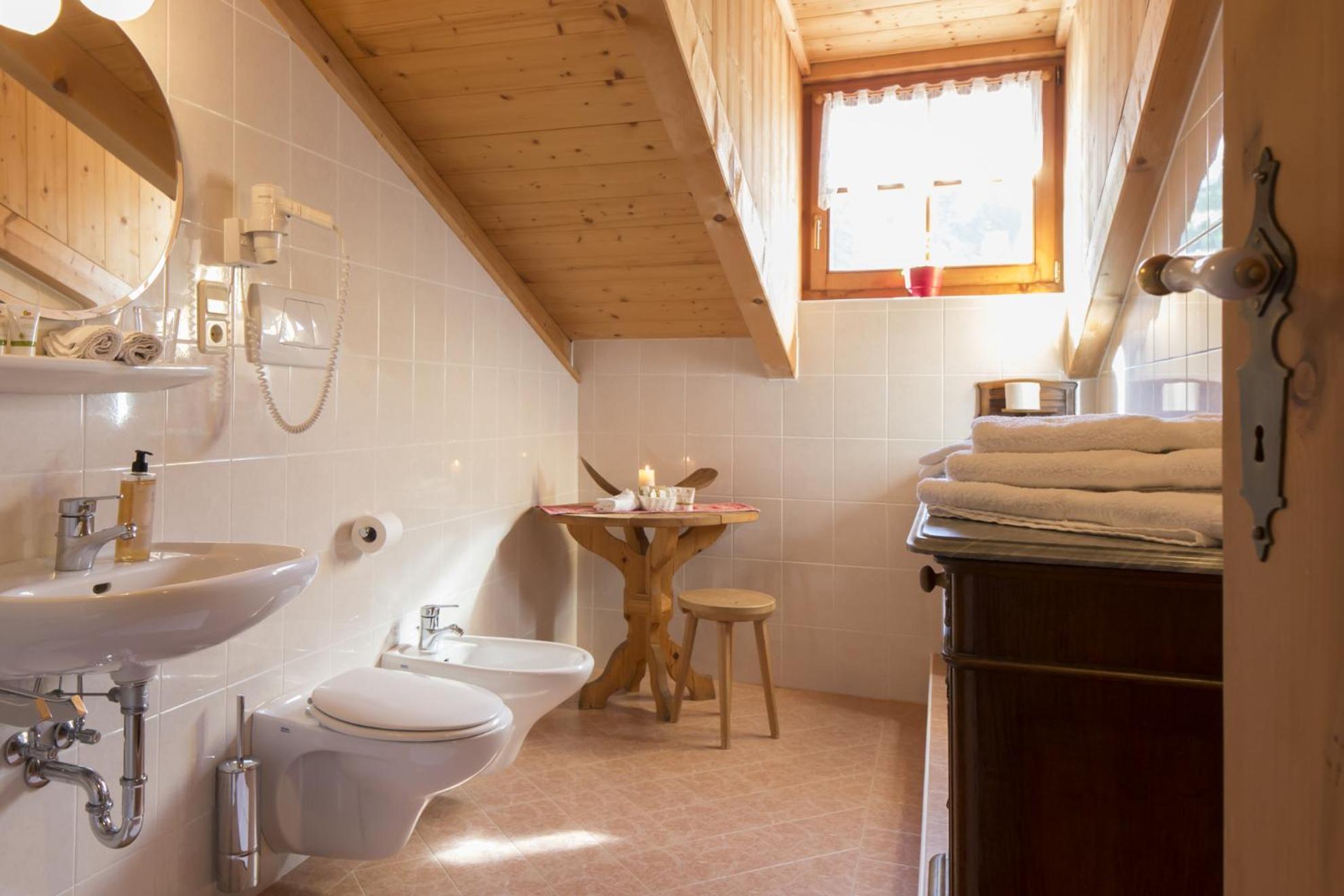 Appartement Pichler Dobbiaco Quarto foto